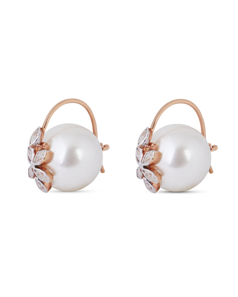 Purely Pearl Earrings